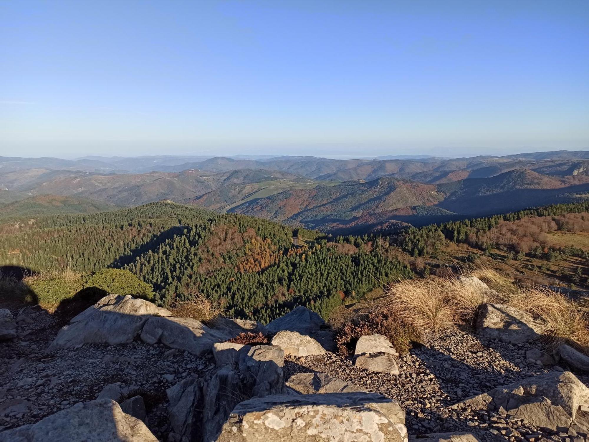 Gite Le Rocher Du Chateau De Retourtour Lamastre Esterno foto